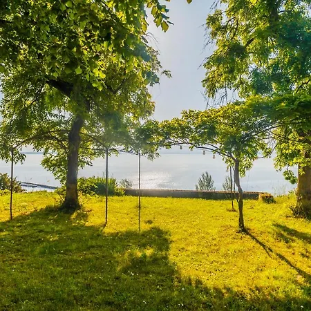 Concise, Maison De Charme Avec Vue Panoramique Sur Le Leman Villa Thonon-les-Bains